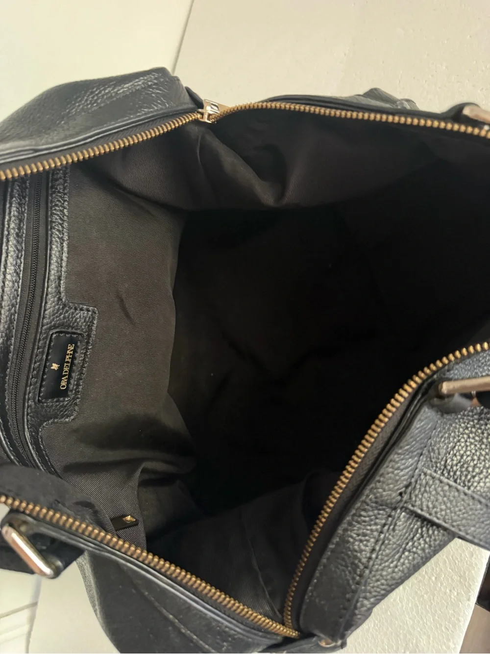 Ora Delphine Adele Satchel in black pebbled leather